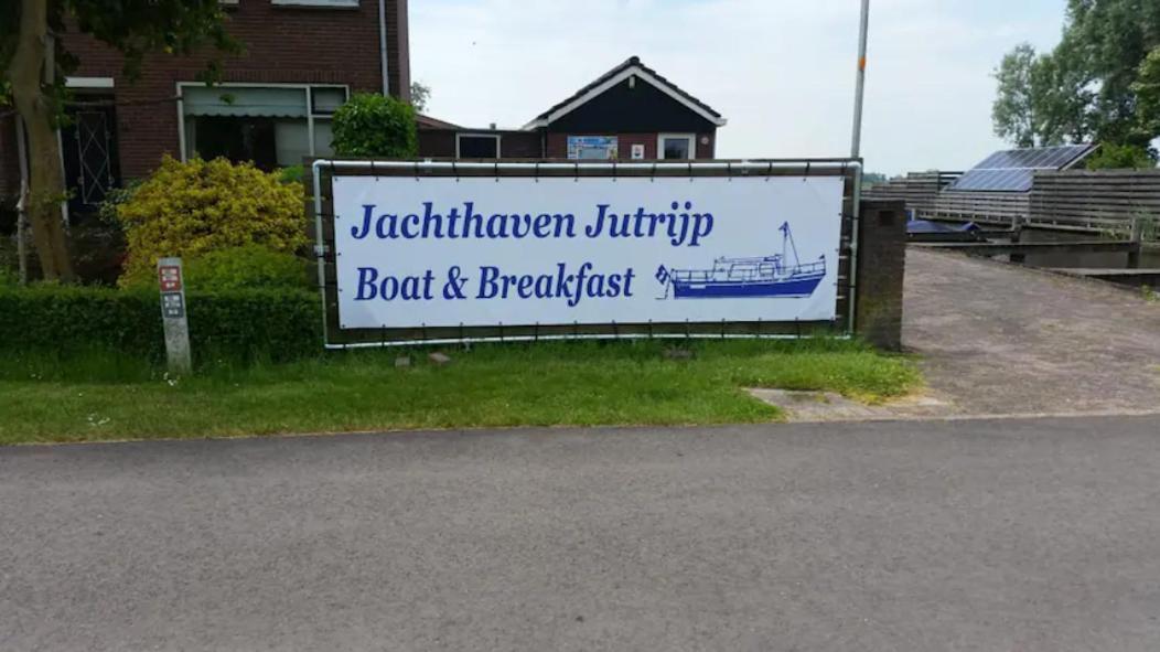 Boat Stoer - Inclusief Sloep Hotel Jutrijp Bagian luar foto