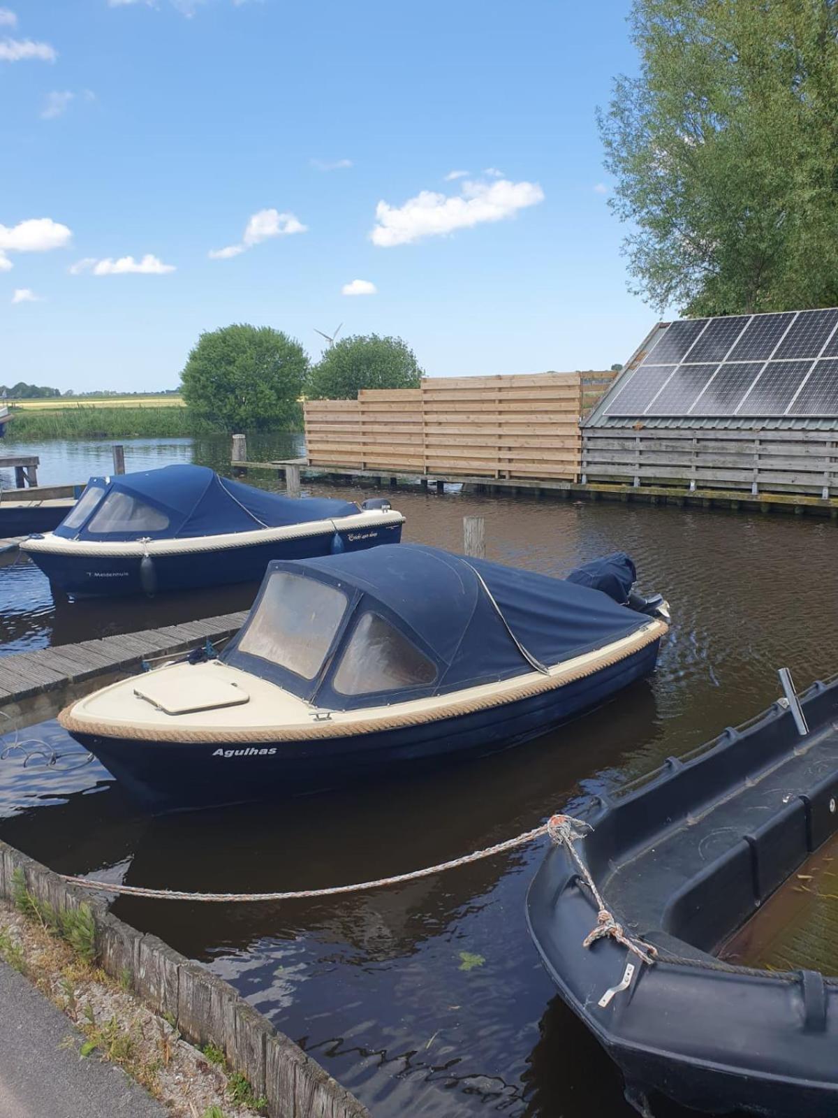 Boat Stoer - Inclusief Sloep Hotel Jutrijp Bagian luar foto
